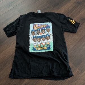 Black Lakers Showtime Reunion T-Shirt Pre Owned Medium